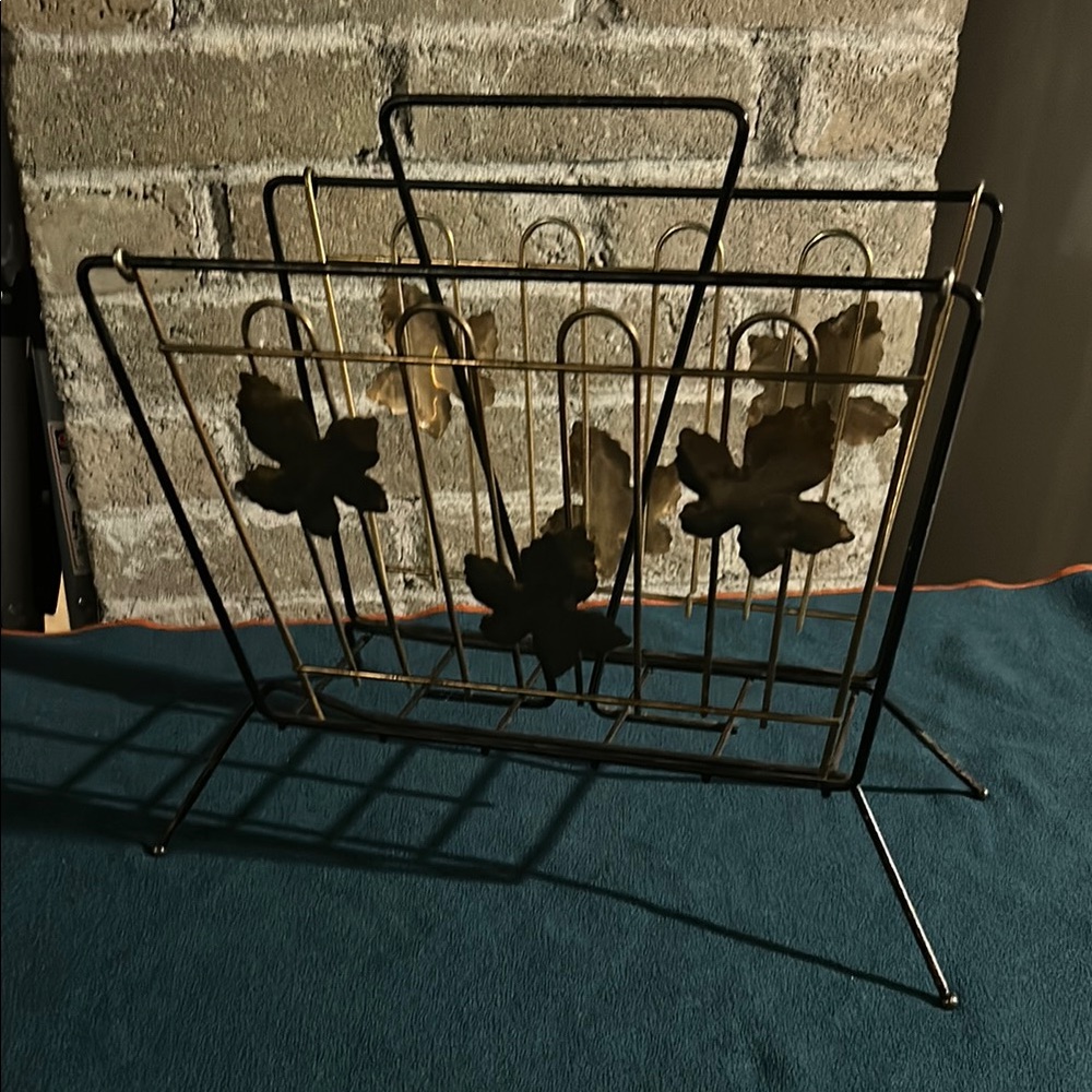 Vintage Metal Magazine Rack with Leaf Design